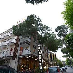 Trocadero 2*, Риччоне Италия
