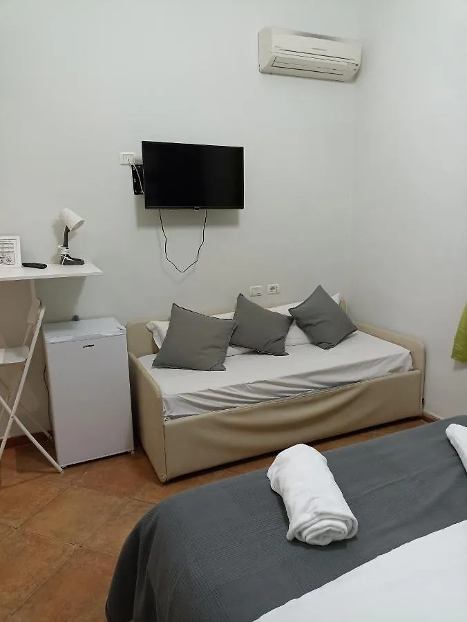 Martini Rooms Rome Guest house